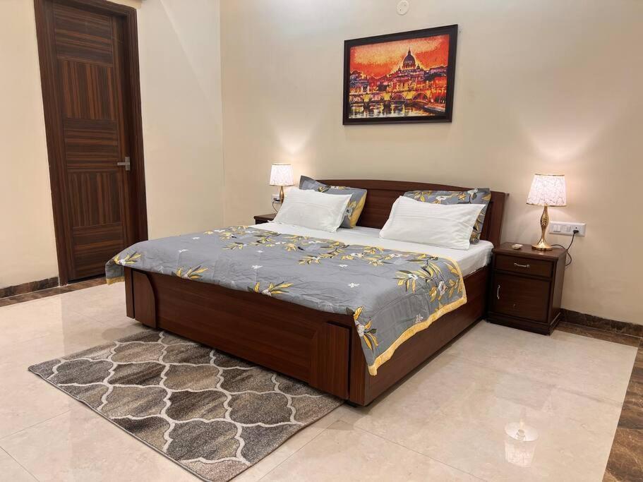 5Bhk Home Away From Home At Ranjit Avenue Amritsar Esterno foto