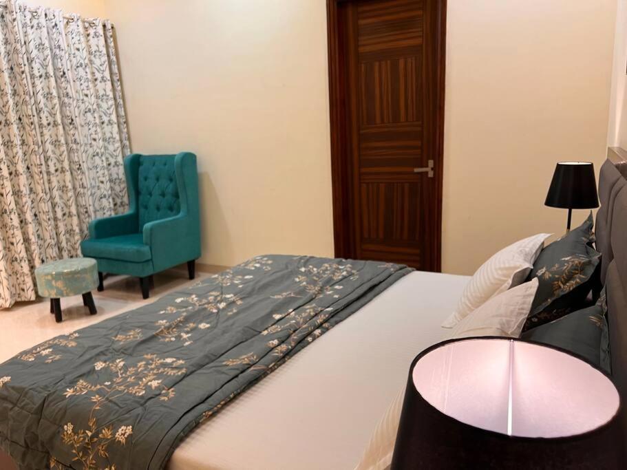 5Bhk Home Away From Home At Ranjit Avenue Amritsar Esterno foto