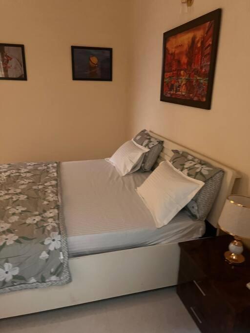 5Bhk Home Away From Home At Ranjit Avenue Amritsar Esterno foto