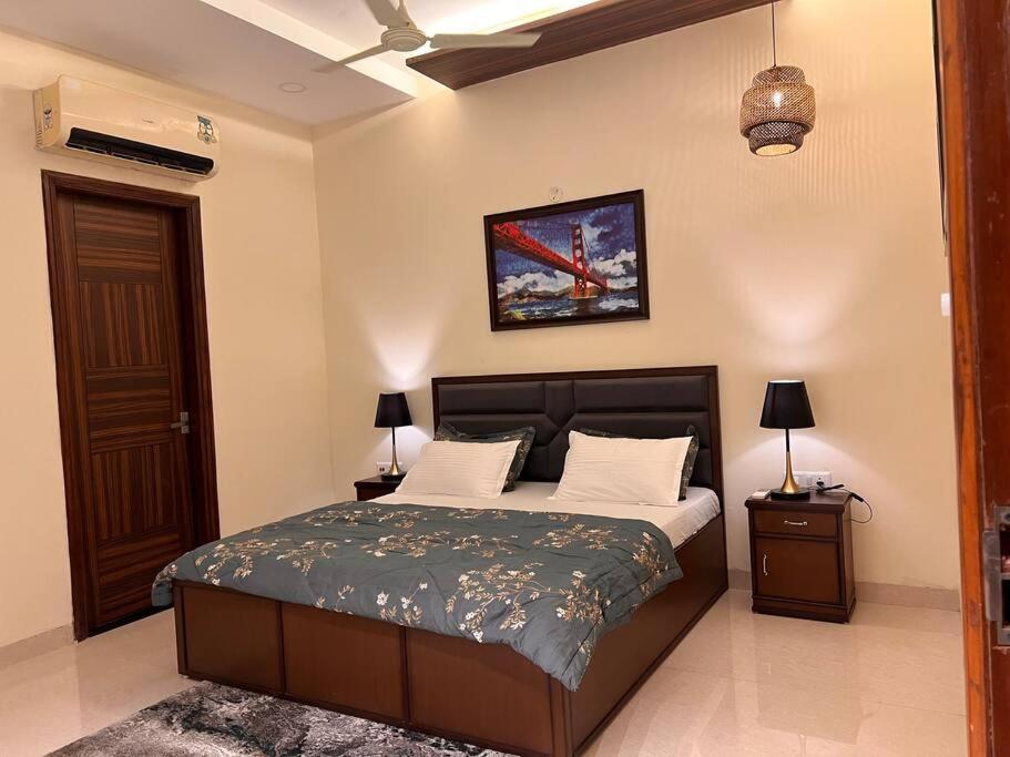 5Bhk Home Away From Home At Ranjit Avenue Amritsar Esterno foto
