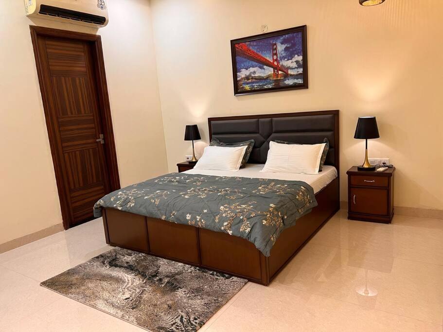 5Bhk Home Away From Home At Ranjit Avenue Amritsar Esterno foto
