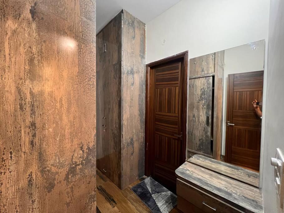 5Bhk Home Away From Home At Ranjit Avenue Amritsar Esterno foto